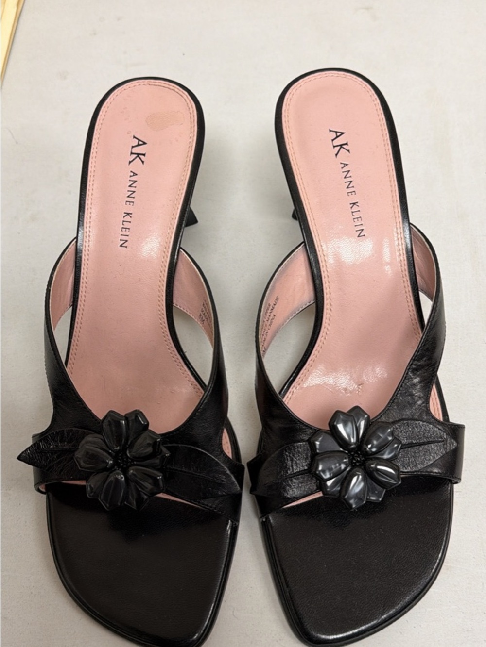 Anne Klein Black Leather Floral Slide Mules with Pink Insole